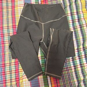 Abercrombie YPB houndstooth Leggings